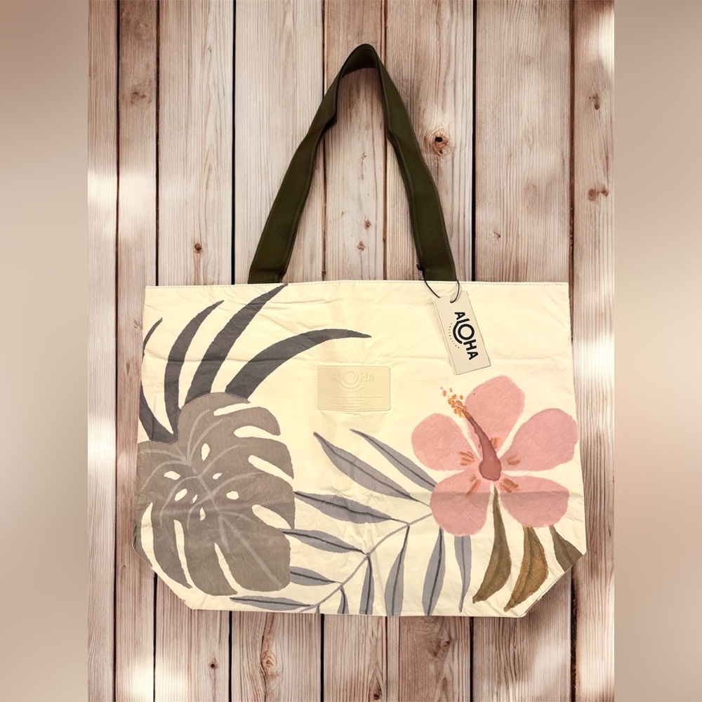 ALOHA Collection x Ocean Paper Day Tripper